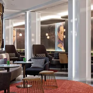 Hotel Renaissance