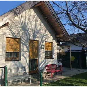 Knusperhaus Mit Garten Salzburg
