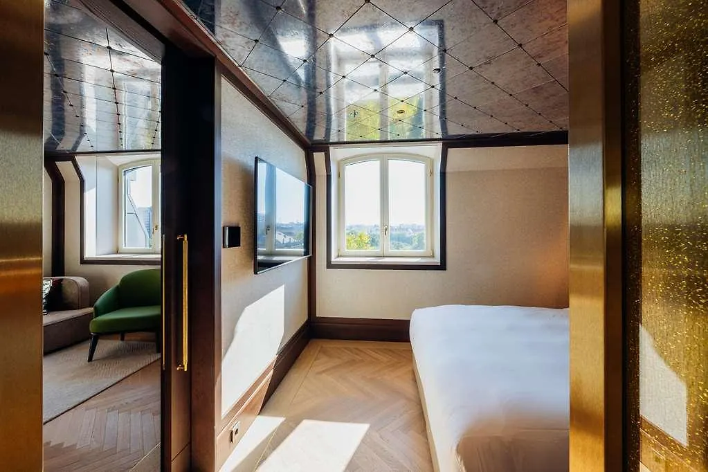 Almanac Palais Vienna Hotel 5*,