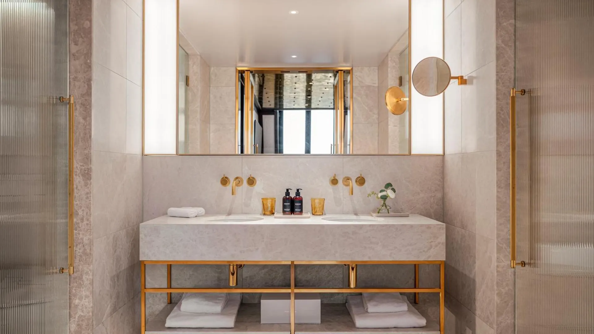 Almanac Palais Vienna Hotel 5*,