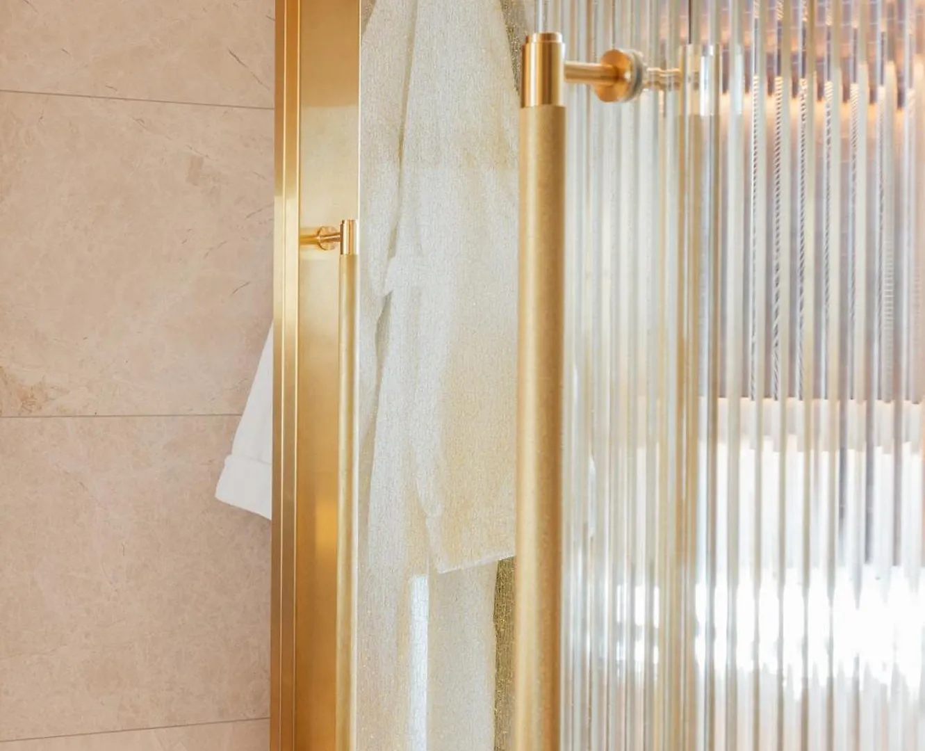 Almanac Palais Vienna Hotell 5*,